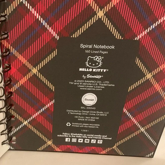 Hello Kitty Plaid Spiral Notebook NWT - Picture 3 of 4